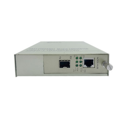 PoE-Medienwandler SFP-Faseroptik 10/100M Ethernet nicht verwaltetes Budget von 30 Watt