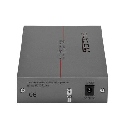 Einzelmodus-Fasermedienkonverter Gigabit-Ethernet DC5V 2U Chassis montiert Unmanaged